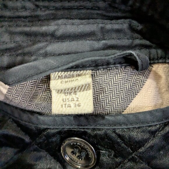 Burberry black trench coat with removable vest size 2 - Picture 4 of 7